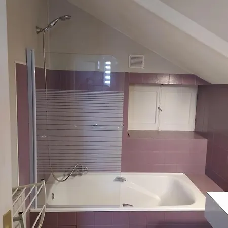 chambre meublée à louer Pouzauges Extérieur photo